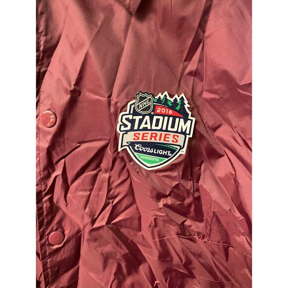 2016 Stadium Series Coors Light Jacket (L) - Picture 2 of 3